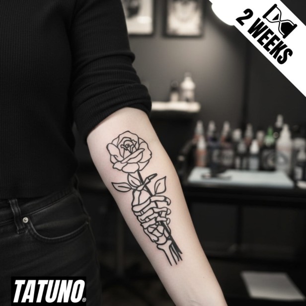 Tatuaż jagua półtrwały szkieletna dłoń z różą